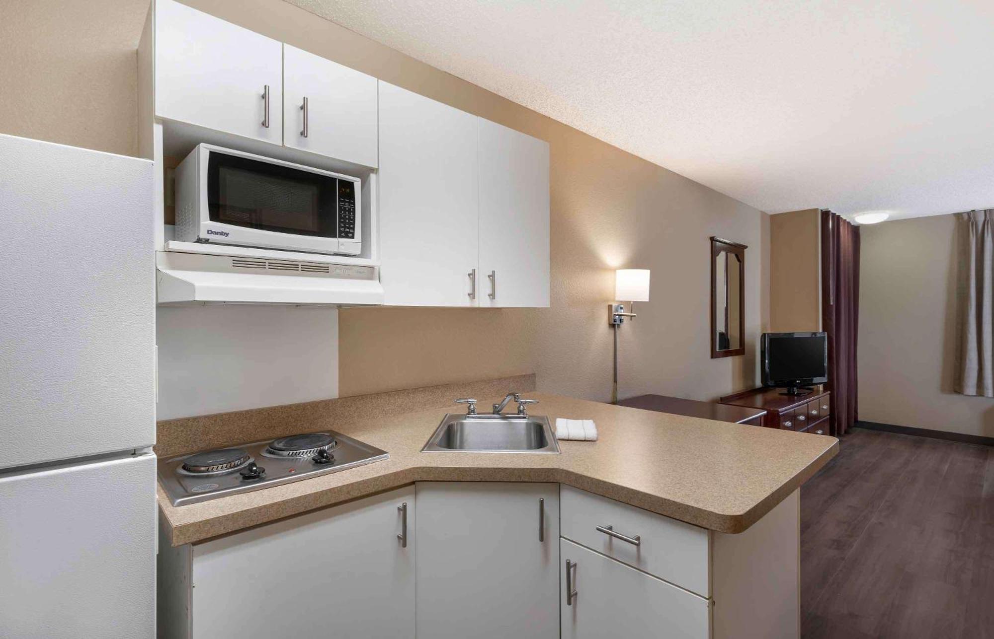 Extended Stay America Suites - Portland - Beaverton Hillsboro - Eider Ct Exteriér fotografie